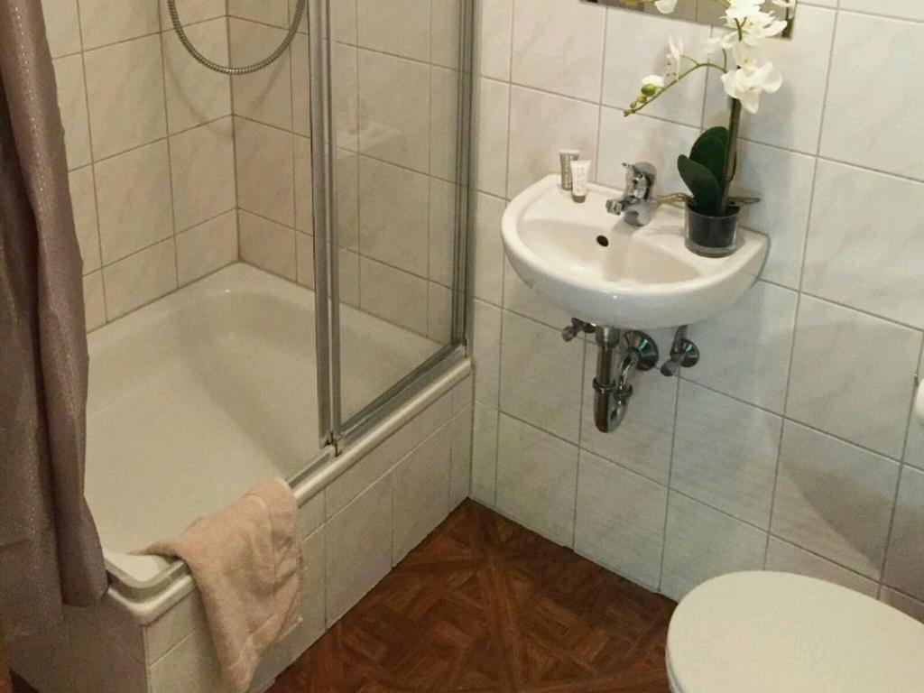 Pension Inntalhof Grossholzhausen Екстериор снимка